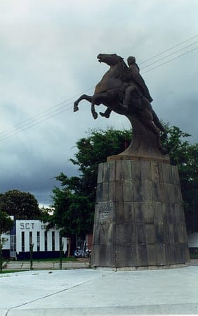 Monumento a José María Morelos en Chalchicomula de Sesma, Pue.