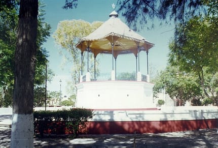 Kiosko Principal de Tecali de Herrera, Pue.