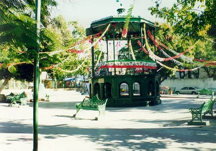 Kiosco Municipal de Coxcatlan, Pue.