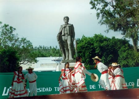 Plaza Vicente Guerrero en Tecamachalco, Pue.